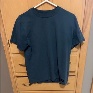 Hollister Cooling T Shrit